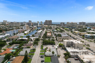 2756 NE 32nd St, Unit #2 in Fort Lauderdale, FL - Building Photo - Building Photo