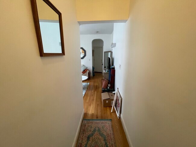 53 Phillips St, Unit 11 in Boston, MA - Building Photo - Building Photo