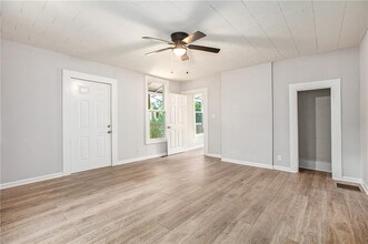14 Middle St in Canton, GA - Building Photo - Building Photo