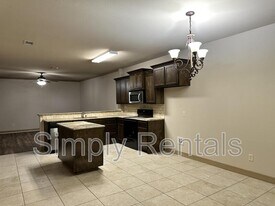 6921 Jack Finney Blvd in Greenville, TX - Building Photo