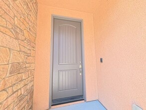 5338 Mariner Ln in Chino, CA - Building Photo - Building Photo
