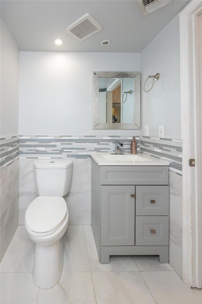 50 Desford Ln in Boynton Beach, FL - Building Photo - Building Photo