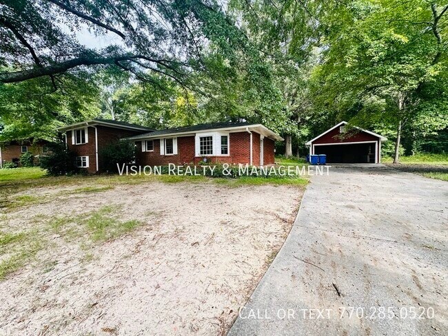 6150 Mallory Rd in College Park, GA - Building Photo - Building Photo