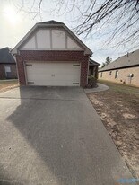 2817 Oxmoor Glen Dr in Birmingham, AL - Building Photo