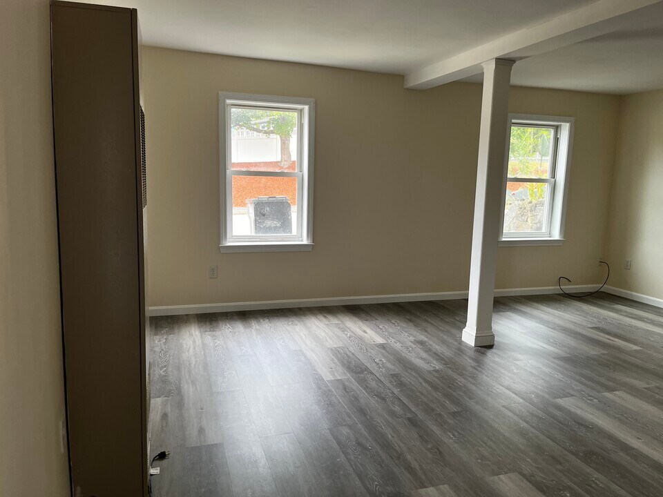 38 Mill St in Pepperell, MA - Building Photo