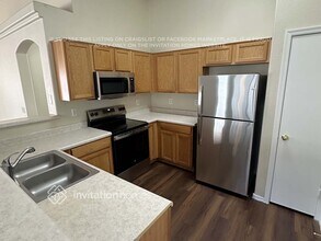 11191 W Lily McKinley Dr in Surprise, AZ - Building Photo - Building Photo