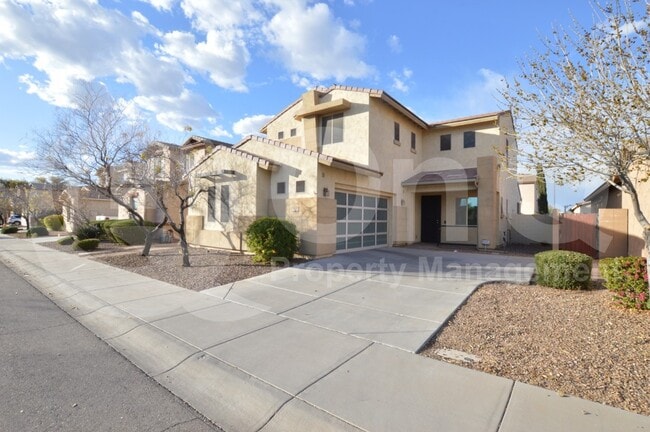 property at 1522 E Hummingbird Way