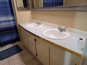 34 Mayfair Dr in Crawfordville, FL - Building Photo - Building Photo