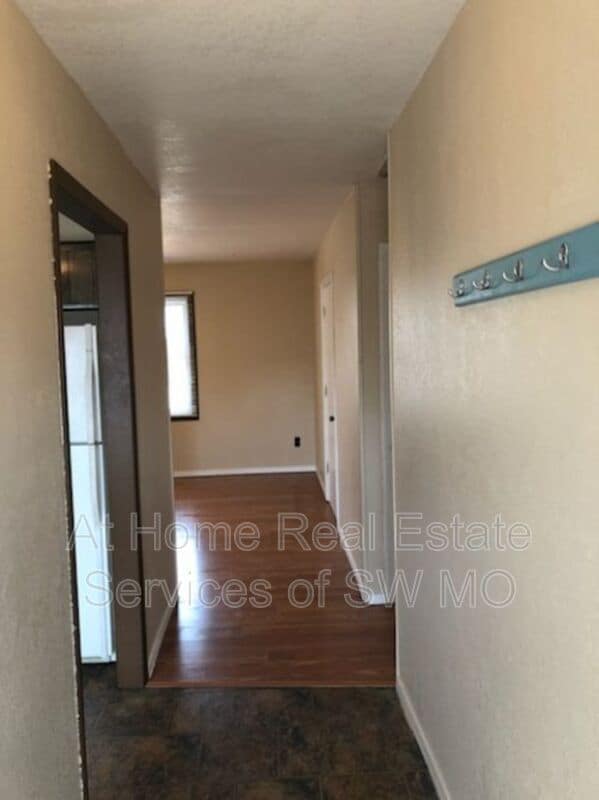 3231 W Olive St in Springfield, MO - Building Photo - Building Photo