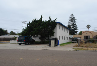 238-248 Citrus Ave in Imperial Beach, CA - Building Photo - Building Photo