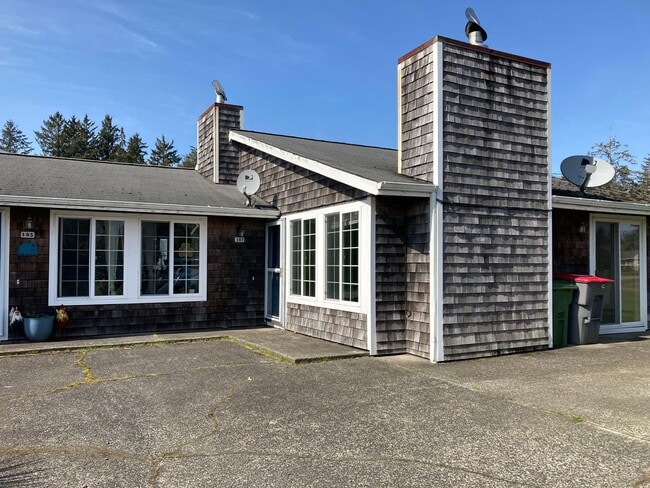 property at 187 SW Birch Ct