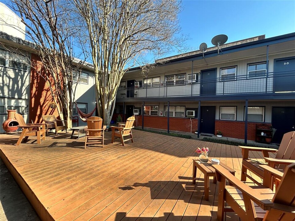 4207 Mt Vernon St in Houston, TX - Foto de edificio