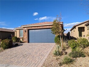 2160 Del Aqua Ave in Henderson, NV - Building Photo - Building Photo
