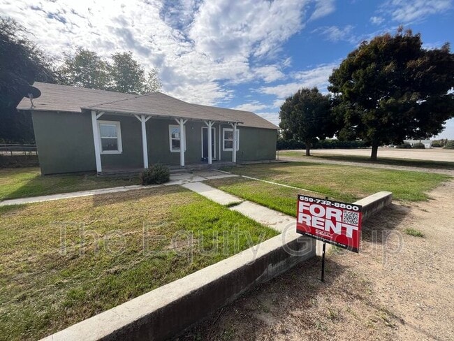 property at 20579 Ave 184