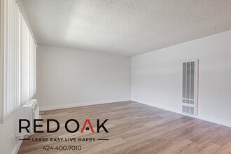 3815 Baldwin Ave in El Monte, CA - Building Photo - Building Photo