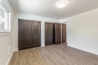 Lu Don Apartments in Portland, OR - Foto de edificio - Interior Photo