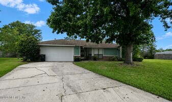 2740 Sebastian Ct in Jacksonville, FL - Building Photo