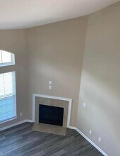 249 Lake Cove Dr in Delaware, OH - Building Photo - Building Photo