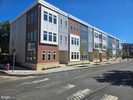 200 Hamilton Ave in Trenton, NJ - Building Photo