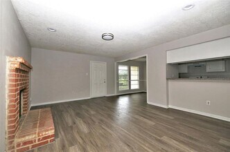 13611 Ravensway Dr in Cypress, TX - Building Photo - Building Photo