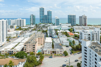 Playa Mia in Miami Beach, FL - Building Photo - Building Photo