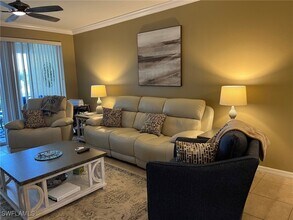 10111 Colonial Country Club Blvd in Ft. Myers, FL - Building Photo - Building Photo