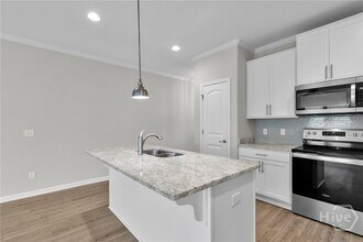 235 Sonoma Dr in Pooler, GA - Building Photo - Building Photo