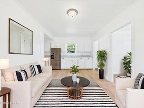 711 E Lessley St in Rayne, LA - Building Photo - Building Photo