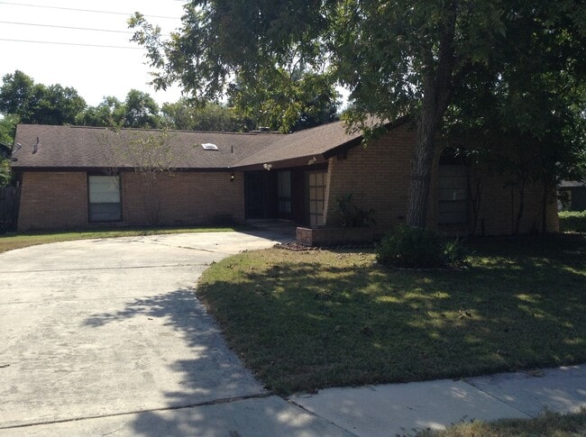 property at 12648 King Oaks Dr