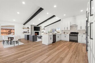 103 Elm Crest Dr in Rockwall, TX - Building Photo - Building Photo
