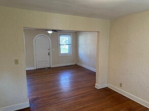 1533 McNeal Ave in Norfolk, VA - Building Photo - Building Photo