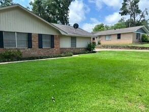 1927 Montrose Dr in Tyler, TX - Building Photo - Building Photo