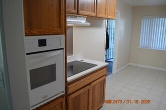 768 Julian St in Turlock, CA - Building Photo - Building Photo