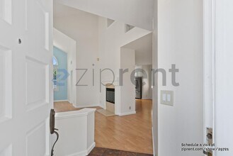 36816 Papaya St in Newark, CA - Foto de edificio - Building Photo