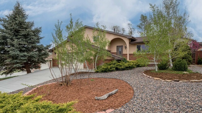 property at 2630 Maroon Bells Ave
