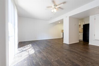 5506 Grover Ave in Austin, TX - Building Photo - Building Photo