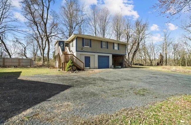 property at 1535 NY-208