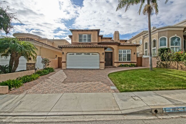 property at 1812 9th St