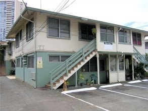 2317 Fern St in Honolulu, HI - Building Photo - Building Photo