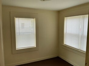 821 Pearlie Bowden Dr in Waycross, GA - Building Photo - Building Photo