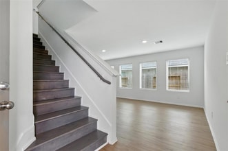 1437 Las Cuevas Dr in Conroe, TX - Building Photo - Building Photo