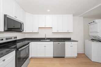 112 N Market St in Frederick, MD - Building Photo - Building Photo