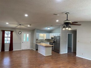 429 Martin St in Bonham, TX - Building Photo - Building Photo
