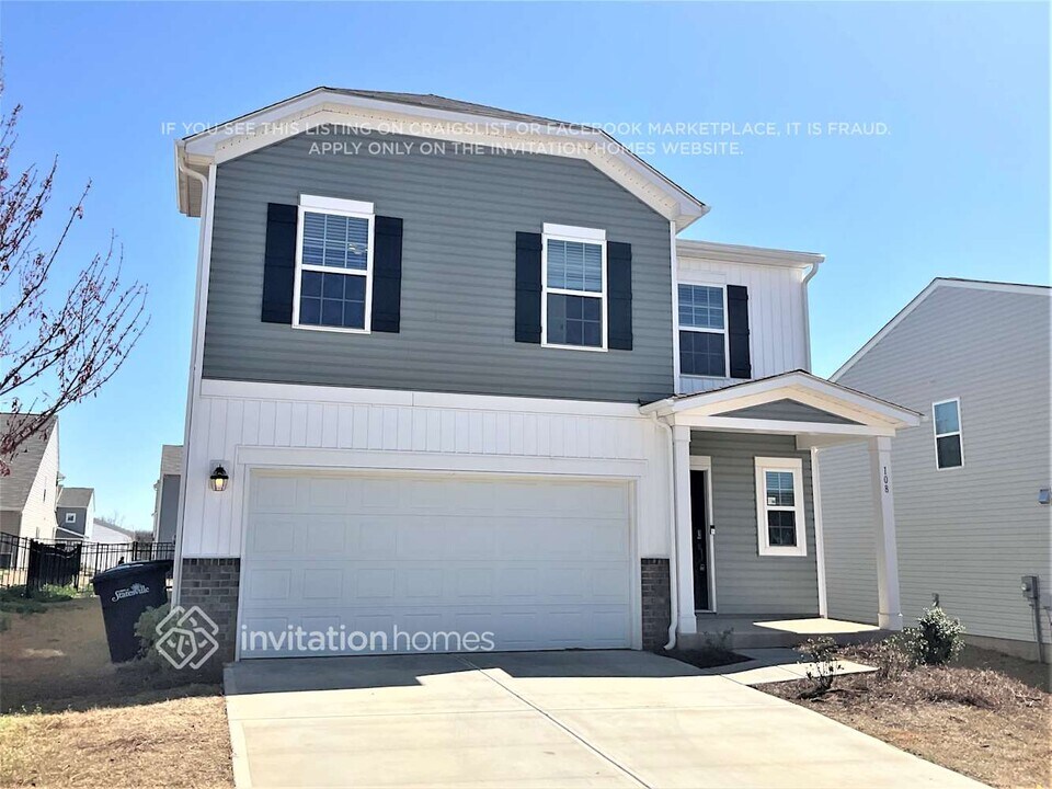 108 Parson Lane in Statesville, NC - Building Photo