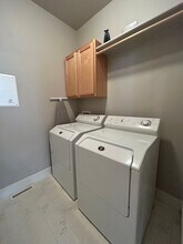 2137 N Eagle Creek Ln in Eagle, ID - Building Photo - Building Photo