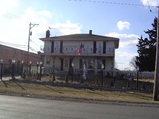 816 N Yale St in Villa Park, IL - Building Photo