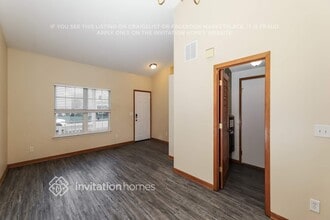 680 Shannon Dr in Romeoville, IL - Building Photo - Building Photo