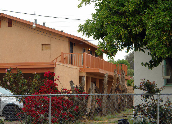 244 E King St in San Bernardino, CA - Building Photo - Building Photo