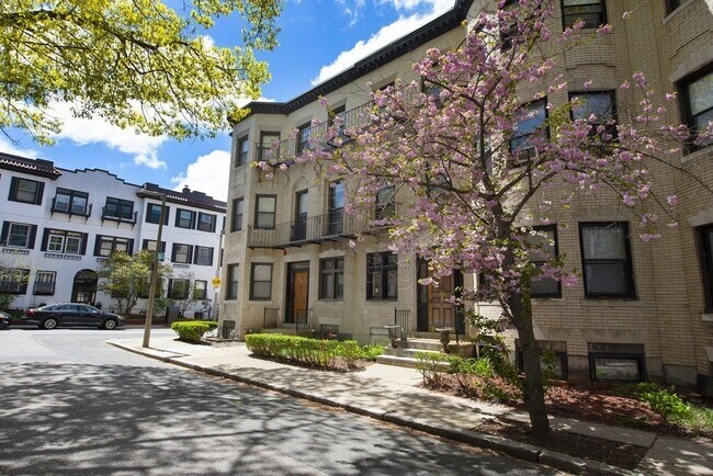 15 Keswick St in Boston, MA - Building Photo - Building Photo