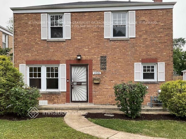 property at 2028 N 75th Ct